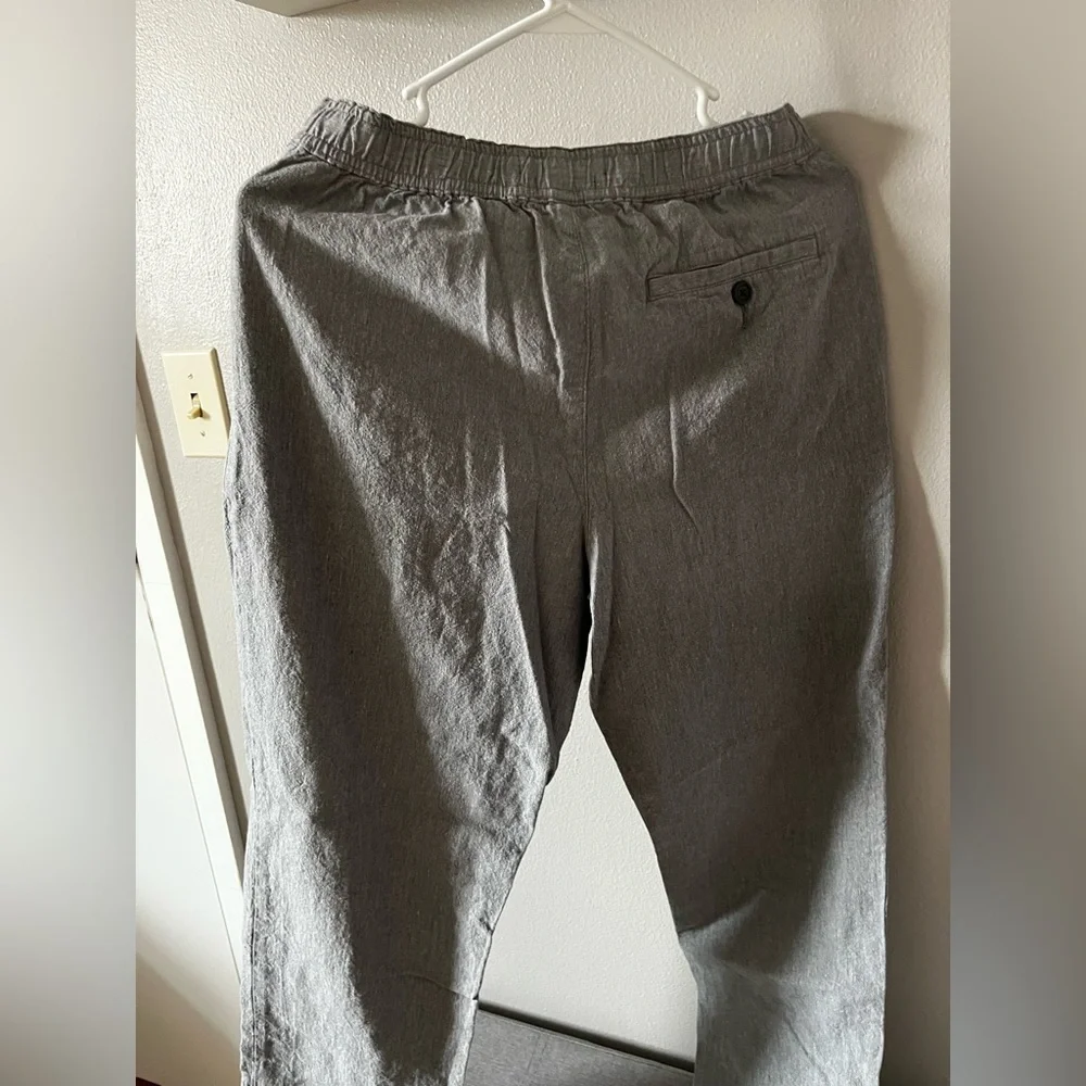 Marc Anthony casual chinos